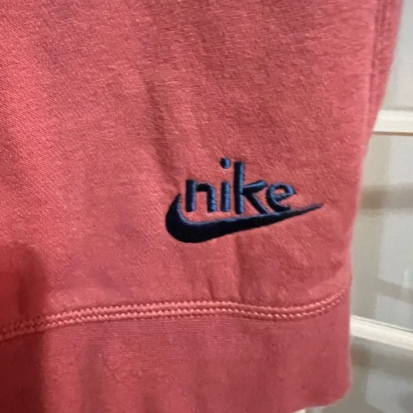 Nike Multicolor Logo Mauve Hoodie - Picture 4 of 4